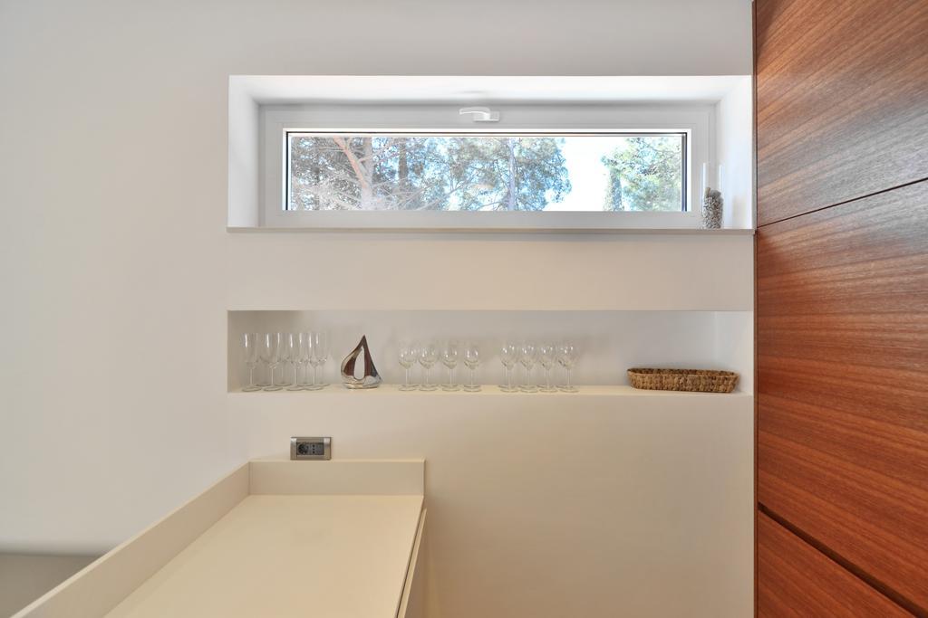 Chiponsky One - 5 Star Beachfront Property Bol Bagian luar foto